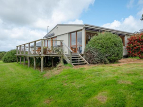 Blue Wren Cottage Farm Stay